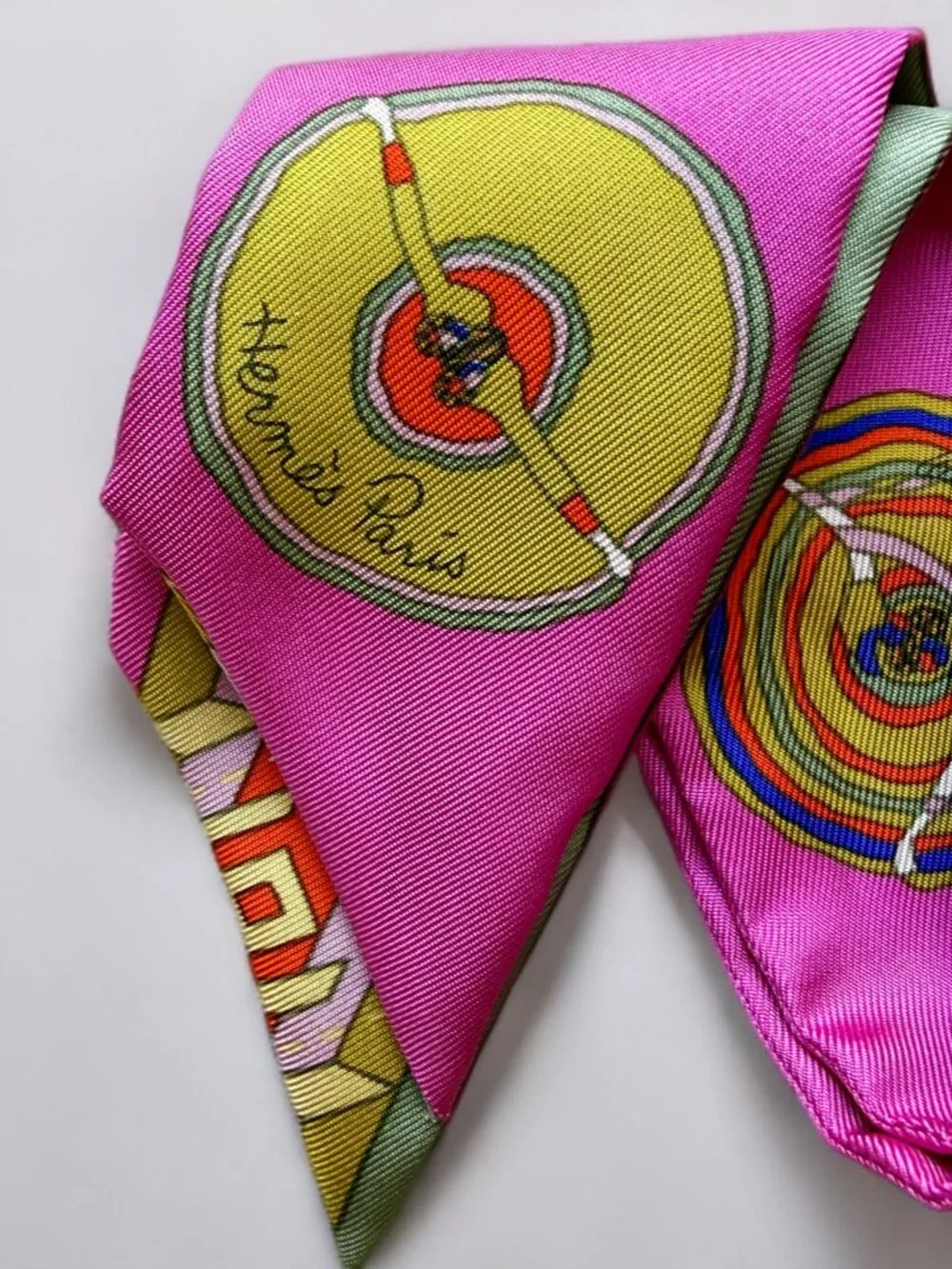 Hermes Pink Fuchsia Belles du Mexique Silk Twilly Scarf
